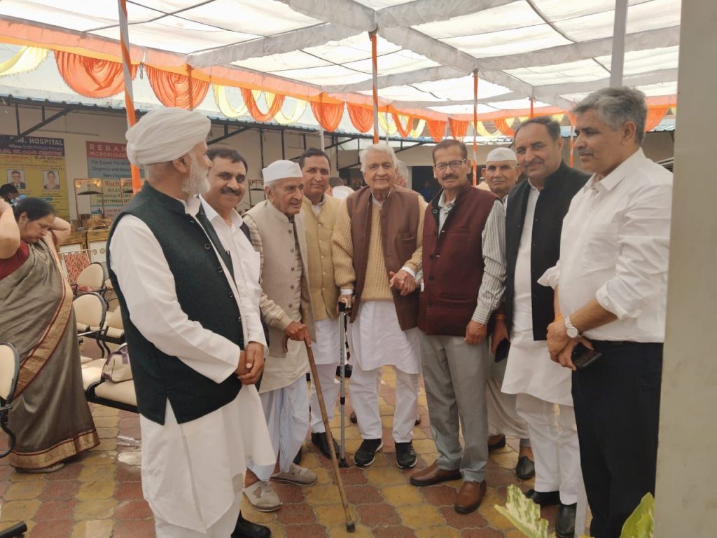 ‘कुंभ स्नान से खत्म नहीं होंगे पाप, बंदर से नहीं हुआ आदमी का विकास’