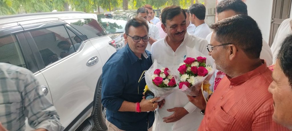 बूढ़पुर का सच सामने आया, जलशक्ति राज्य मंत्री दिनेश खटीक खुद पहुंचे जवाब लेने, हमारी रिपोर्ट के बाद अधिकारियों की ली क्लास