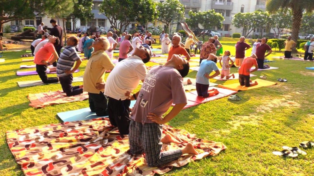 अंतरराष्ट्रीय योग दिवस पर अंसल कोर्टयार्ड में गूंजा — एक पृथ्वी, एक स्वास्थ्य का संदेश