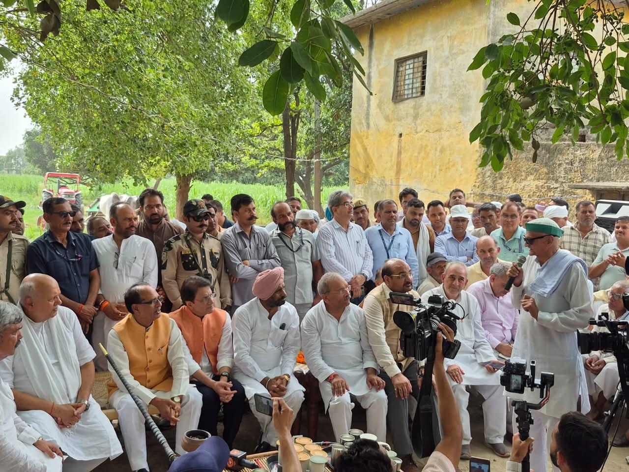 जंगेठी के ताऊ के 2 मिनट: वो कहा, जो मंत्री जी के 3 घंटे भी न कह पाए!