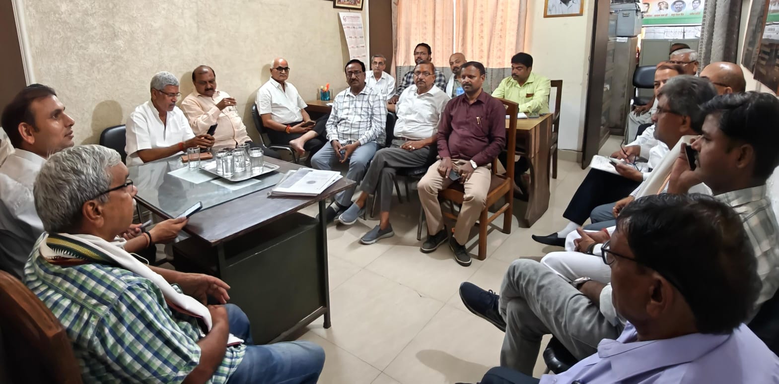 निजीकरण में घोटाले की आशंका, संघर्ष समिति ने की सीबीआई जांच की मांग