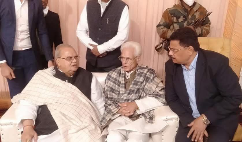 भीड़ में तन्हा एक योद्धा — सत्यपाल मलिक की अधूरी गाथा
