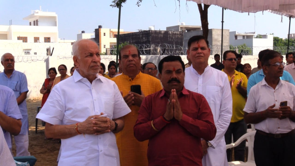 अंसल कोर्टयार्ड में मातृ शक्ति की भव्य पूजा, 700 से अधिक लोगों ने लिया भाग