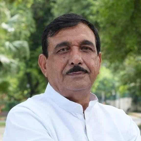 लोकतंत्र सेनानी जेपी हुए मौन !